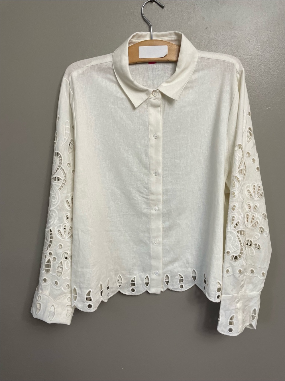 Vince Camuto Large  Linen Shirt Eyelet long Sleeve Top boho beach coastal cream